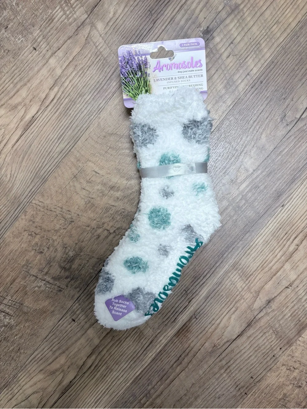 Lavender & Shea Butter Cozy Fuzzy Socks - White with Mint & Gray Dots